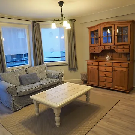 Lovely In Apartment *