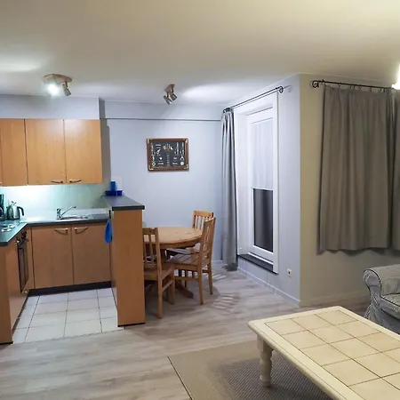 Lovely In Apartment *